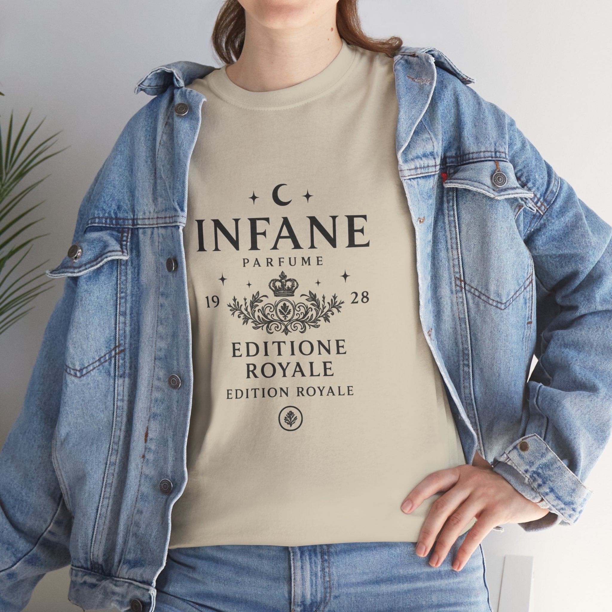 Unisex Heavy Cotton Tshirt | Infane Parfume Edition Royale Eu